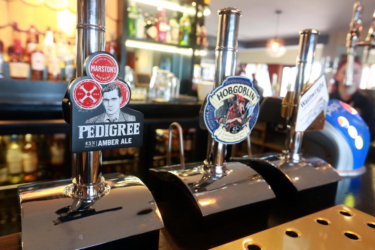Willows, Blackburn By Marston'S Inn エクステリア 写真